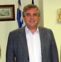 Περιγραφή: Συνάντηση Αποστολόπουλου με το δήμαρχο Πηνειού